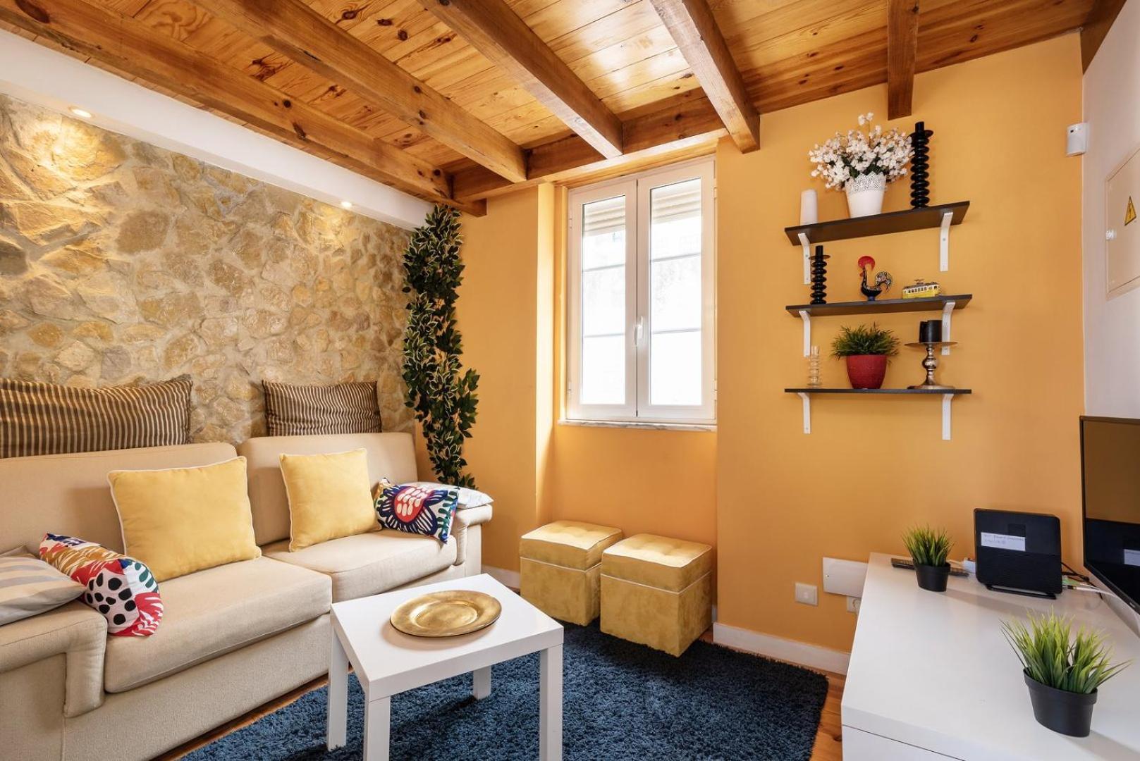 Апартаменты Guestready - Fantastic Rustic Duplex With Terrace Лиссабон Экстерьер фото
