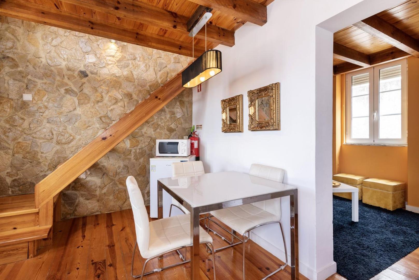 Апартаменты Guestready - Fantastic Rustic Duplex With Terrace Лиссабон Экстерьер фото